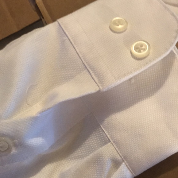 NWT Mens long sleeve white dress shirt by Pronto Uomo. Size 16 32/33 - Picture 8 of 8